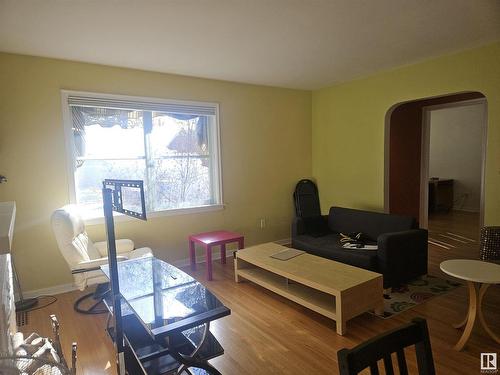 11508 78 Avenue, Edmonton, AB - Indoor