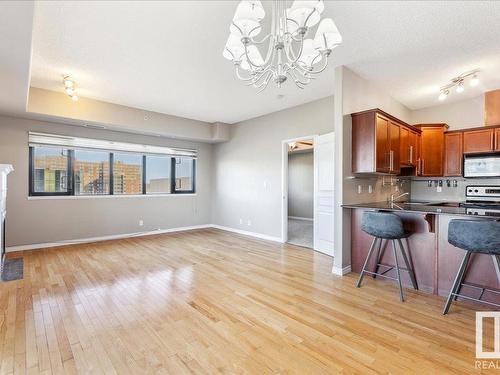 608 10319 111 Street, Edmonton, AB - Indoor Photo Showing Kitchen