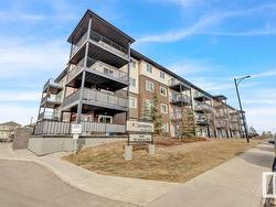 401 5404 7 Avenue SW  Edmonton, AB T6X 2K4