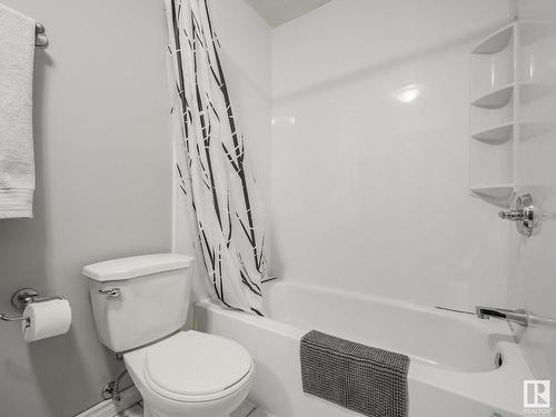 305 10355 105 Street, Edmonton, AB - Indoor Photo Showing Bathroom