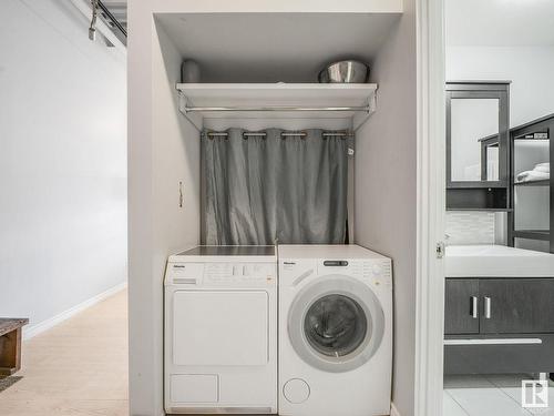 305 10355 105 Street, Edmonton, AB - Indoor Photo Showing Laundry Room