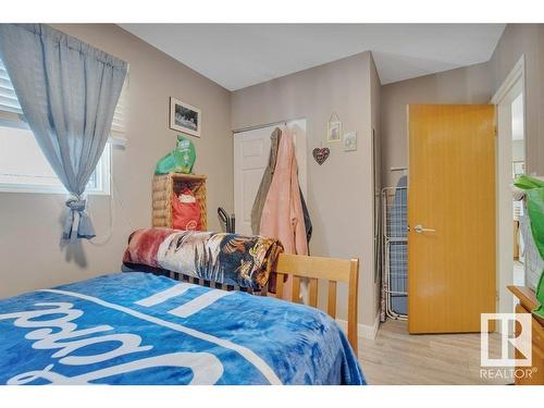 13527 115 Street, Edmonton, AB - Indoor Photo Showing Bedroom