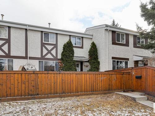 118 Primrose Gardens, Edmonton, AB - Outdoor