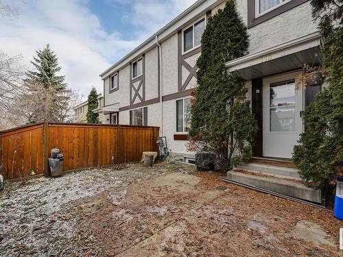 118 Primrose Gardens, Edmonton, AB - Outdoor