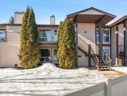 2057 SADDLEBACK Road  Edmonton, AB T5R 1E8