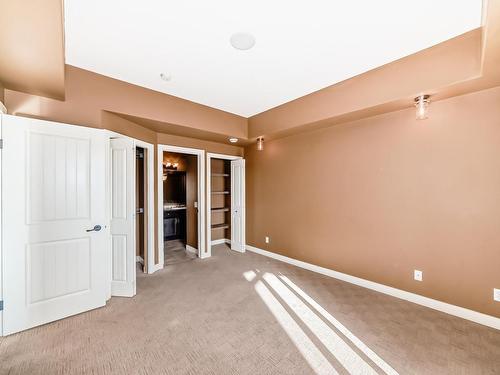 22 2565 Hanna Crescent, Edmonton, AB - Indoor Photo Showing Other Room