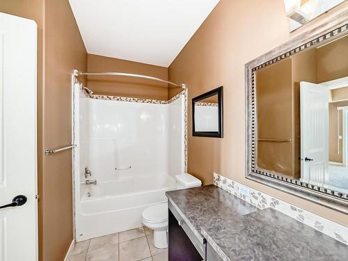 22 2565 Hanna Crescent, Edmonton, AB - Indoor Photo Showing Bathroom