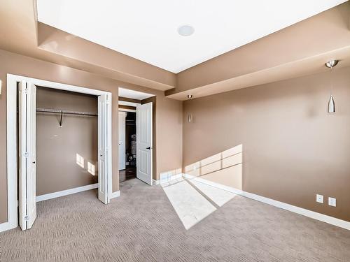 22 2565 Hanna Crescent, Edmonton, AB - Indoor Photo Showing Other Room