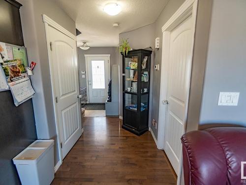 #20 Spruce Boulevard, Leduc, AB - Indoor Photo Showing Other Room