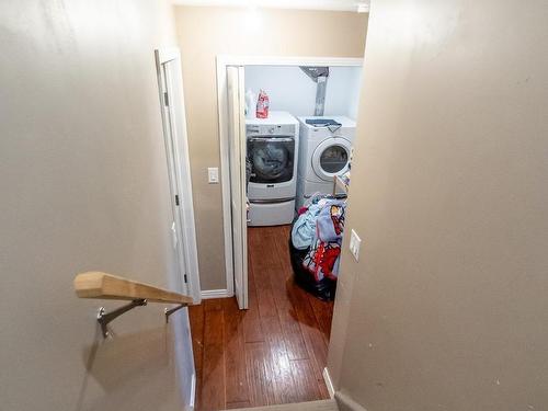 #20 Spruce Boulevard, Leduc, AB - Indoor Photo Showing Laundry Room