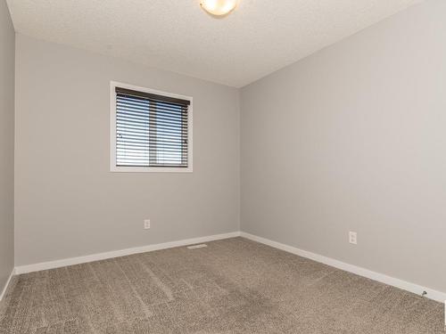 2590 Casey Way, Edmonton, AB - Indoor Photo Showing Other Room