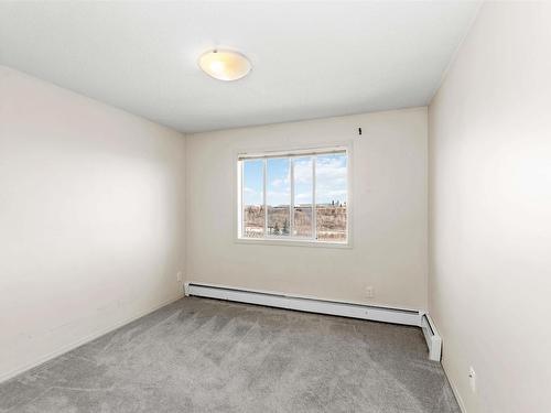 419 1180 Hyndman Road, Edmonton, AB - Indoor Photo Showing Other Room