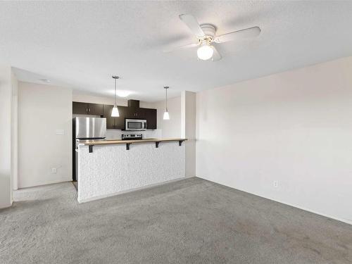 419 1180 Hyndman Road, Edmonton, AB - Indoor Photo Showing Kitchen