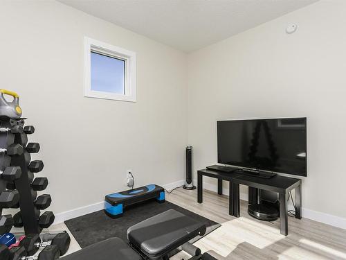 3730 8 Avenue, Edmonton, AB - Indoor