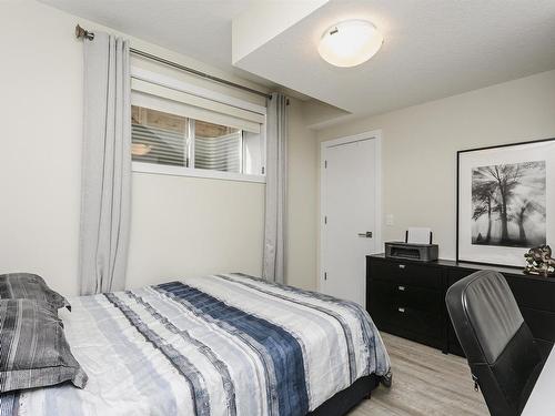 3730 8 Avenue, Edmonton, AB - Indoor Photo Showing Bedroom