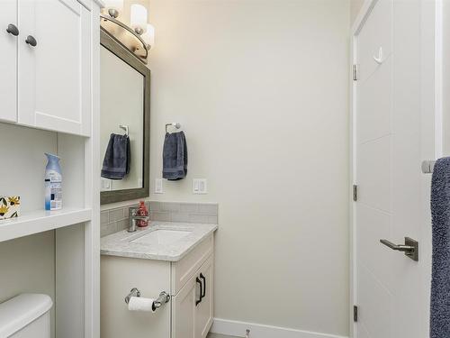 3730 8 Avenue, Edmonton, AB - Indoor Photo Showing Bathroom