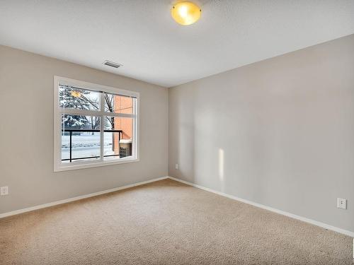 126 7909 71 Street, Edmonton, AB - Indoor Photo Showing Other Room