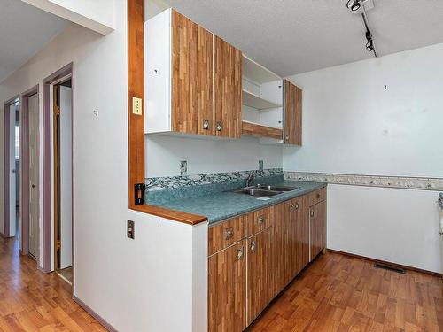 10314 158 Avenue, Edmonton, AB - Indoor Photo Showing Kitchen With Double Sink