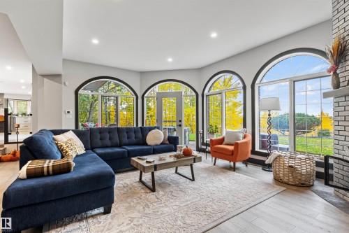 116 Windermere Drive, Edmonton, AB - Indoor Photo Showing Living Room