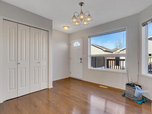 9308 Simpson Drive, Edmonton, AB - Indoor Photo Showing Other Room