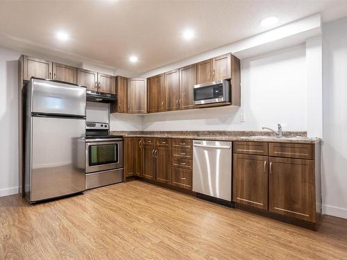 17929 63A Avenue, Edmonton, AB - Indoor Photo Showing Kitchen