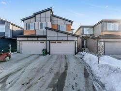 3523 5A Avenue  Edmonton, AB T6X 2W7