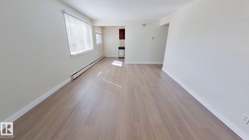 202 10125 83 Avenue, Edmonton, AB - Indoor Photo Showing Other Room