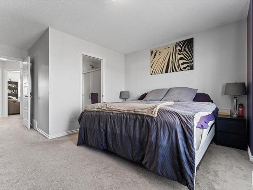 21979 90 Avenue, Edmonton, AB - Indoor Photo Showing Bedroom