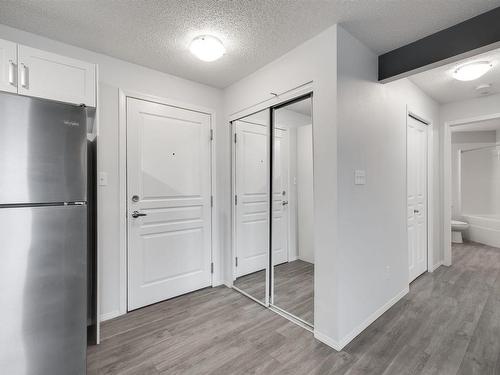 340 301 Clareview Station Drive, Edmonton, AB - Indoor Photo Showing Other Room