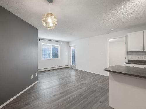 340 301 Clareview Station Drive, Edmonton, AB - Indoor