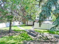 20F MEADOWLARK Village  Edmonton, AB T5R 5X3