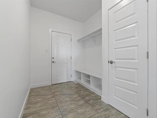 21351 96 Avenue, Edmonton, AB - Indoor Photo Showing Other Room