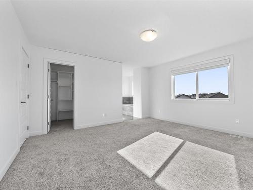 21351 96 Avenue, Edmonton, AB - Indoor Photo Showing Other Room