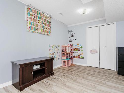 9923 180 Street, Edmonton, AB - Indoor Photo Showing Other Room