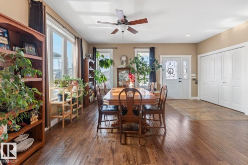 4929 58 Avenue, Cold Lake, AB - Indoor Photo Showing Dining Room