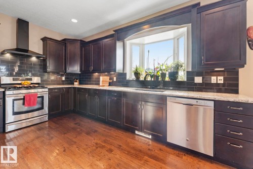 4929 58 Avenue, Cold Lake, AB - Indoor Photo Showing Kitchen