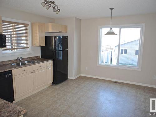 17739 90 Street, Edmonton, AB - Indoor Photo Showing Kitchen With Double Sink