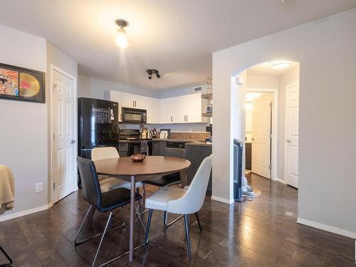 18 150 Edwards Drive, Edmonton, AB - Indoor Photo Showing Dining Room