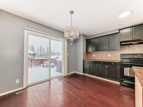 13906 146 Avenue Nw, Edmonton, AB - Indoor Photo Showing Kitchen