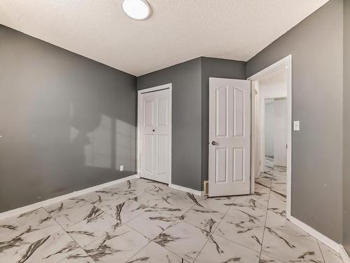 13906 146 Avenue Nw, Edmonton, AB - Indoor Photo Showing Other Room