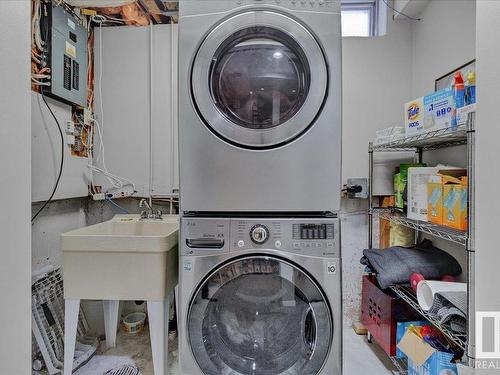 17211 60 Avenue, Edmonton, AB - Indoor Photo Showing Laundry Room