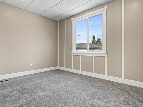 7204 78 Avenue, Edmonton, AB - Indoor Photo Showing Other Room