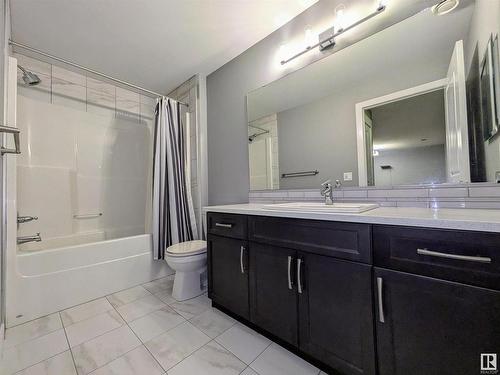 34 3090 Cameron Heights Way, Edmonton, AB - Indoor Photo Showing Bathroom