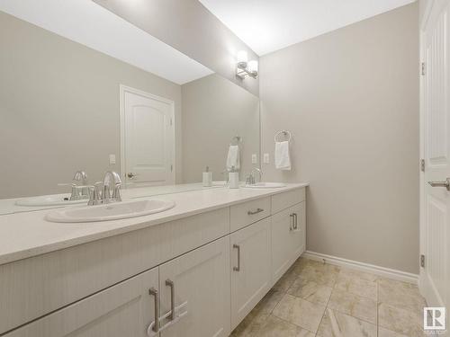 20019 29 Avenue, Edmonton, AB - Indoor Photo Showing Bathroom