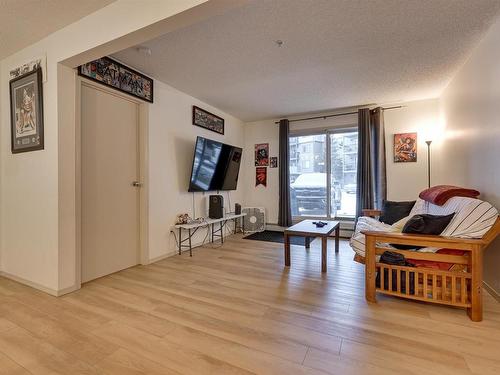 110 1188 Hyndman Road, Edmonton, AB - Indoor Photo Showing Living Room