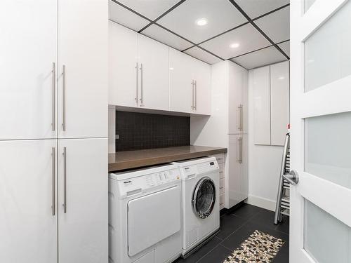 106 9020 Jasper Avenue, Edmonton, AB - Indoor Photo Showing Laundry Room