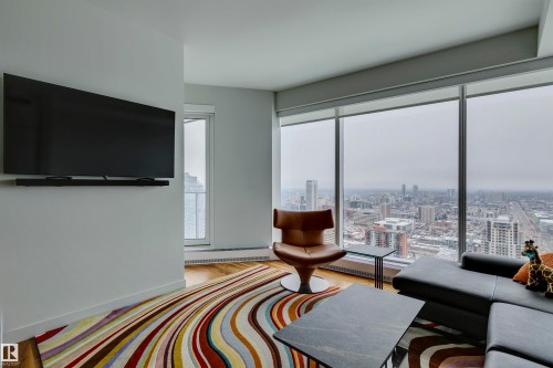 2912 10360 102 Street, Edmonton, AB - Indoor Photo Showing Living Room