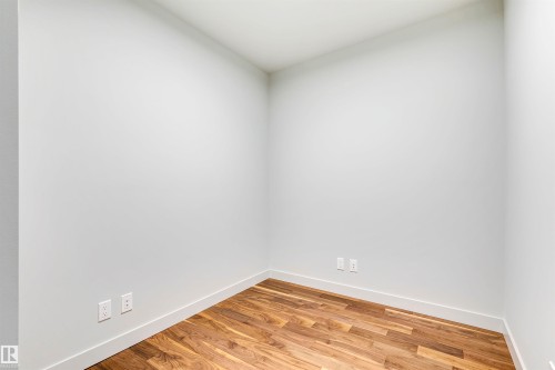 2912 10360 102 Street, Edmonton, AB - Indoor Photo Showing Other Room