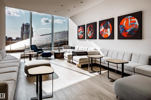 2912 10360 102 Street, Edmonton, AB - Indoor Photo Showing Living Room