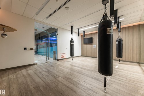 2912 10360 102 Street, Edmonton, AB - Indoor Photo Showing Other Room